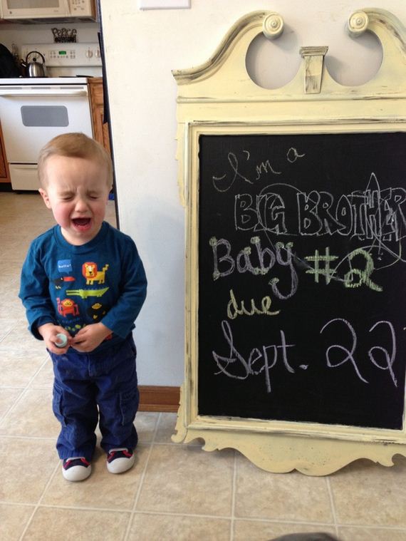kid-reaction-sibling