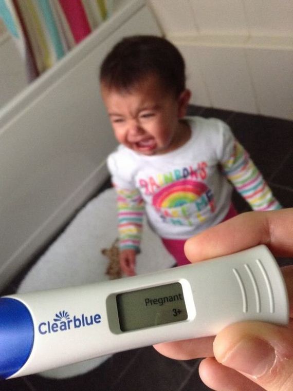 kid-reaction-sibling
