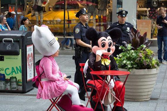 Costumers-caught