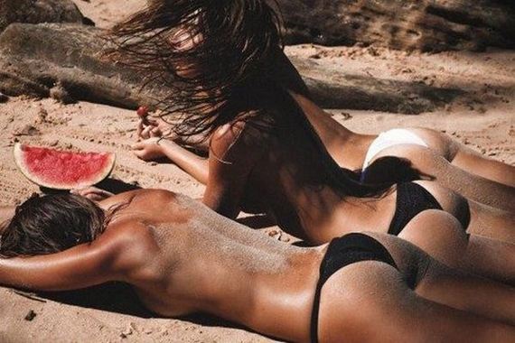Hot-Girls-Bikinis
