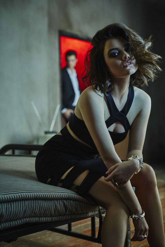 Lucy-Hale3