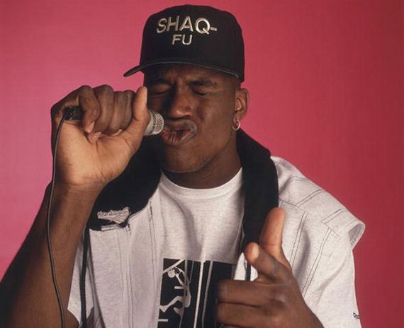 Shaq-Holding-Things