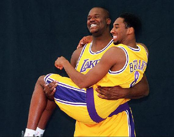 Shaq-Holding-Things