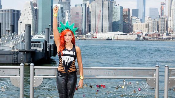 WWE-Divas-Divas-Go-Hard-in-Brooklyn-