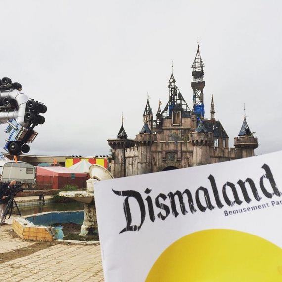 Welcome-Dismaland