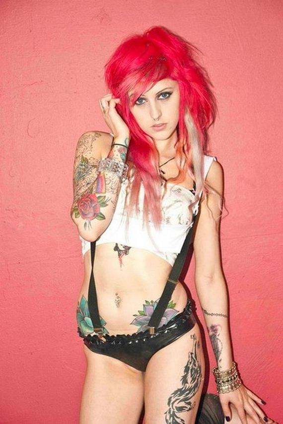 Women-with-Tattoos