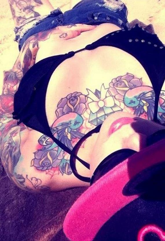 Women-with-Tattoos1