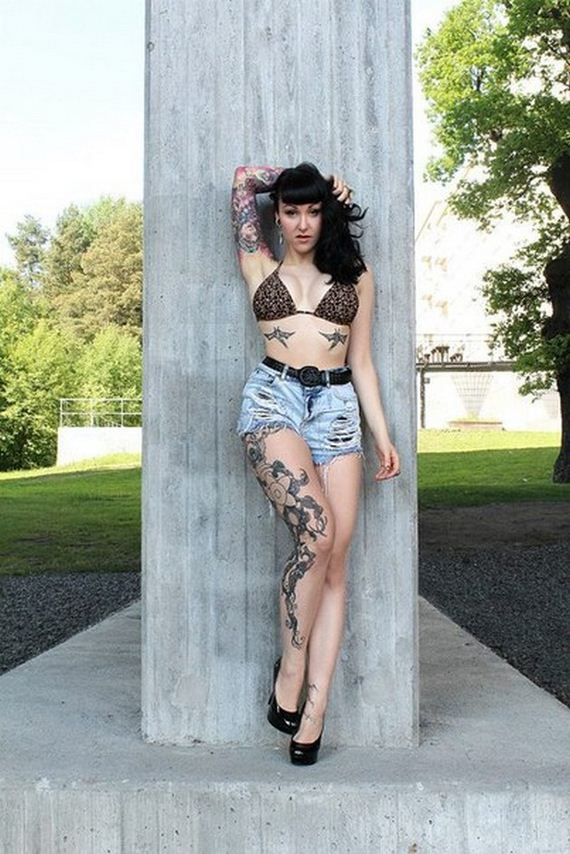 Women-with-Tattoos1