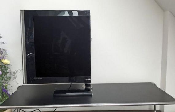 angry-ebay-user-cuts