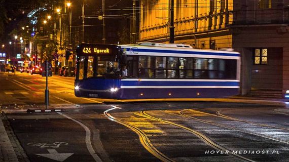 bus_hover_mediaost
