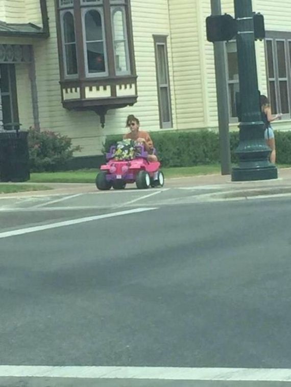 college_student_barbie_jeep