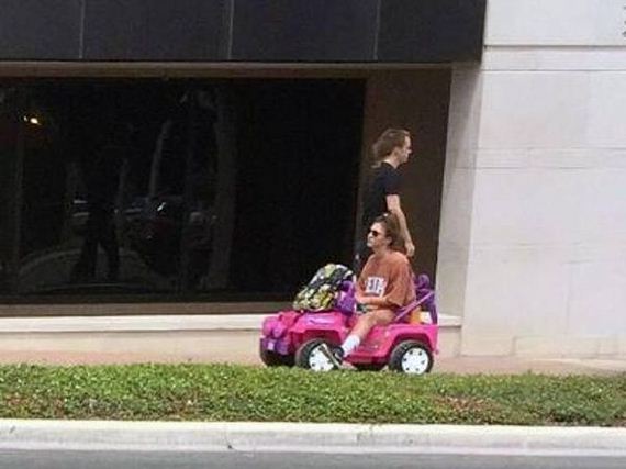 college_student_barbie_jeep