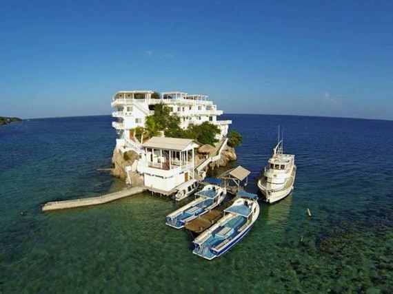 this_idyllic_island_villa