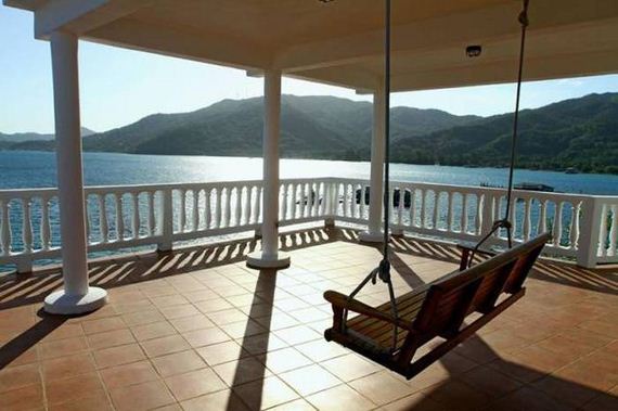 this_idyllic_island_villa