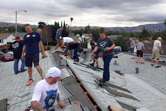 volunteers_helped_grandpa