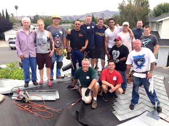 volunteers_helped_grandpa