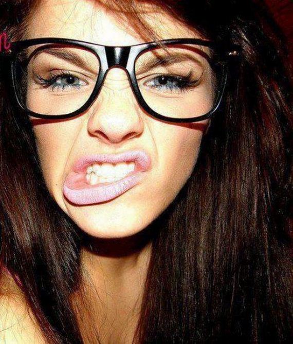Girls-Status-Quo