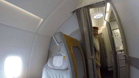 first_class_emirates_flight