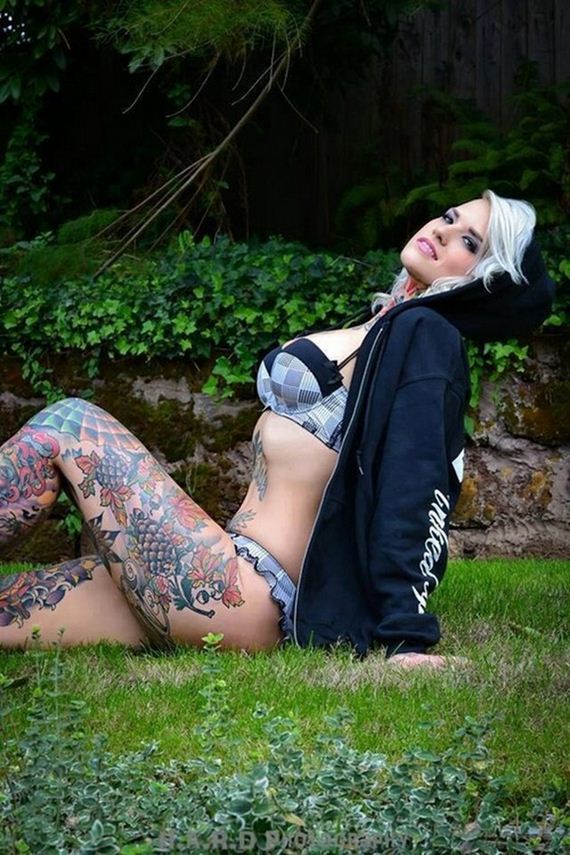 Women-with-Tattoos-1