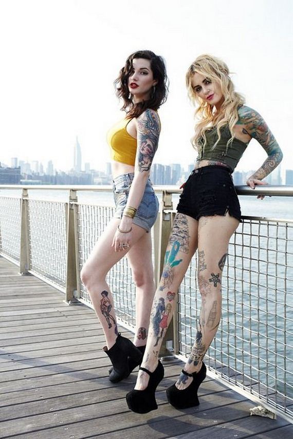 Women-with-Tattoos-2-27