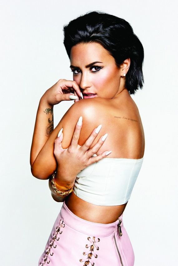 Demi-Lovato-5-24
