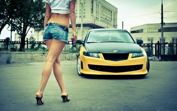Girls-with-Cars-5-02
