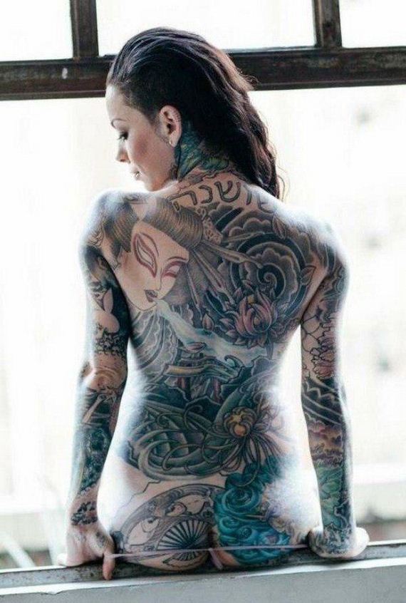 Girls-with-Tattoos-3-28