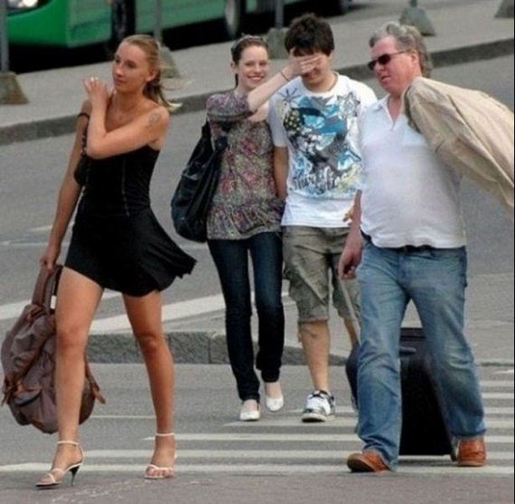Guys-Caught-Staring