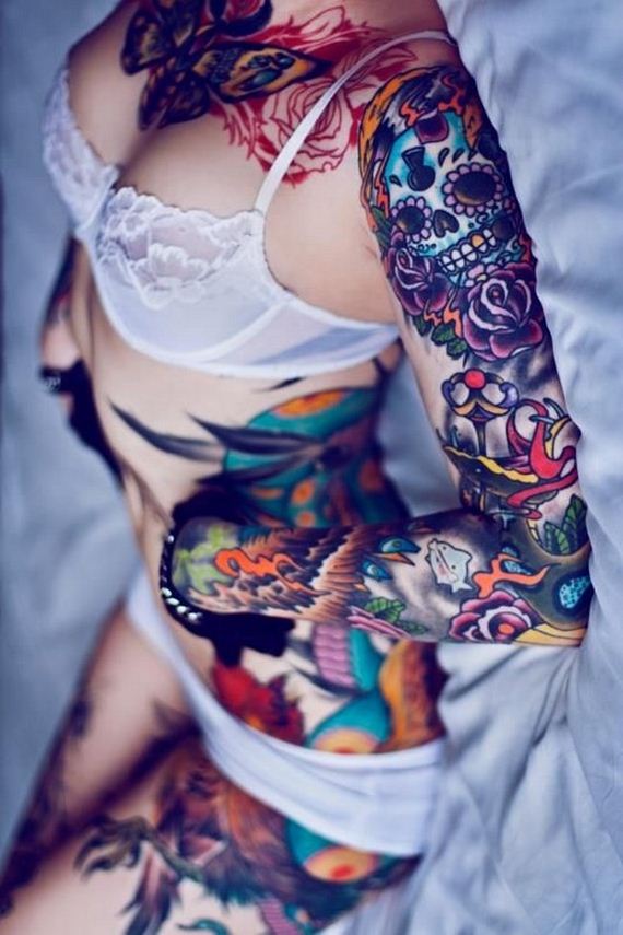 Women-with-Tattoos-3-14