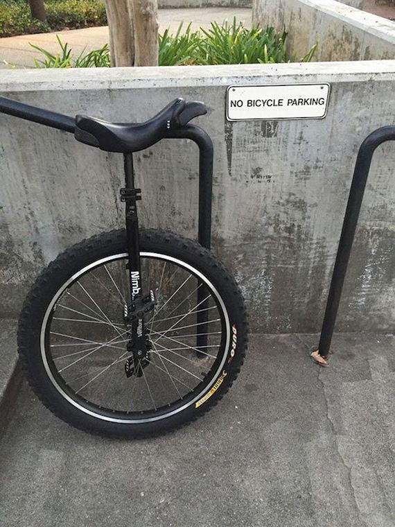 funny-people-literally-following