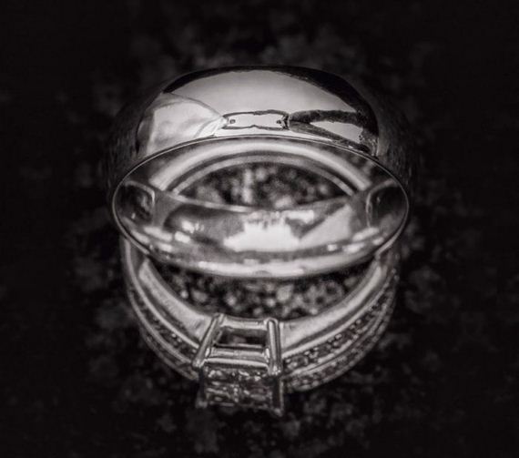 ring_reflection_wedding_photography