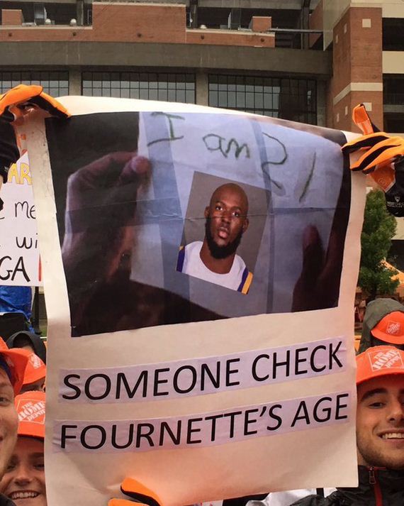GameDay-signs