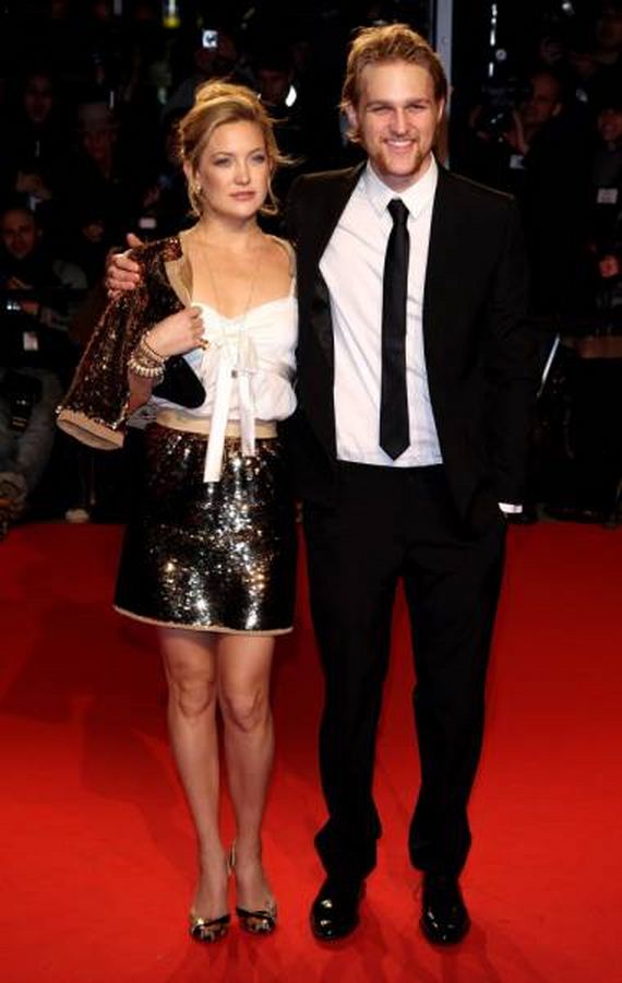celebrities_had_siblings
