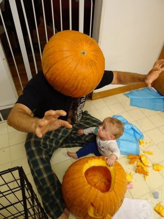 its-beginning-to-look-a-lot-like-halloween