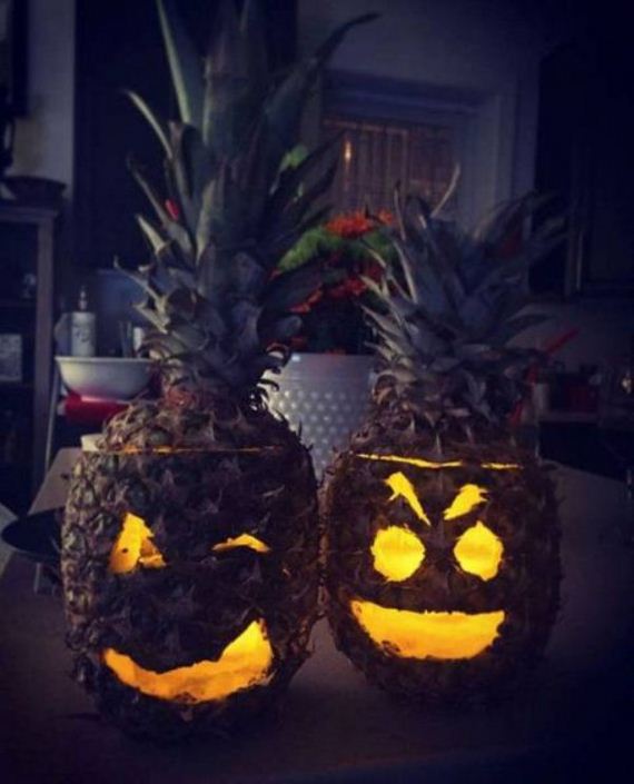 its-beginning-to-look-a-lot-like-halloween
