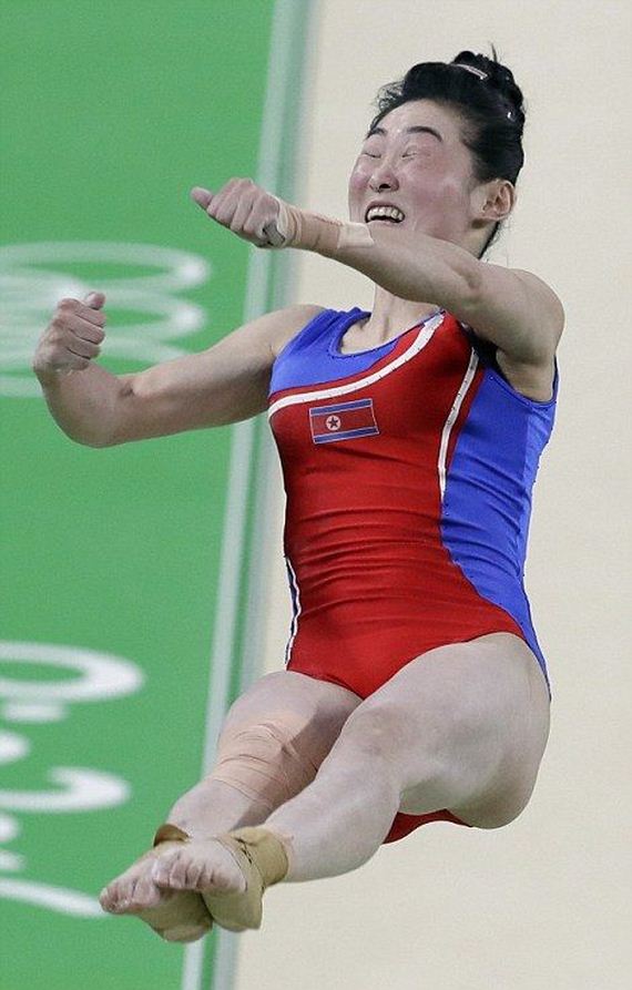 photos_olympic_gymnasts