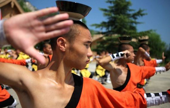 shaolin_kung_fu_monks
