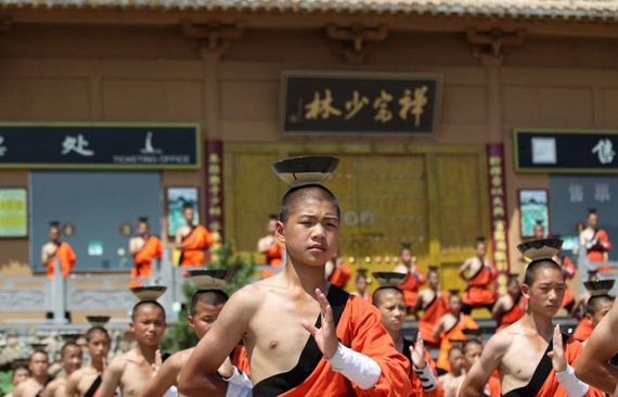shaolin_kung_fu_monks