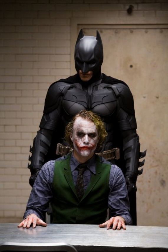 Candid Photos From The Dark Knight Interrogation Scene - Barnorama