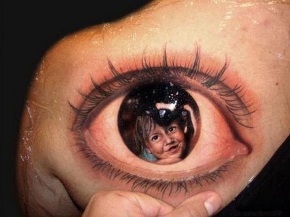 07-creepy-realistic-tattoos