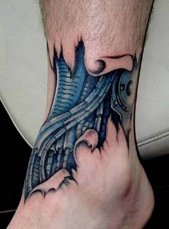 16-creepy-realistic-tattoos