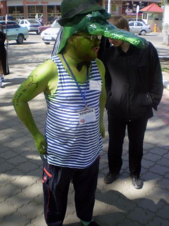 02-meanwhile-in-russia