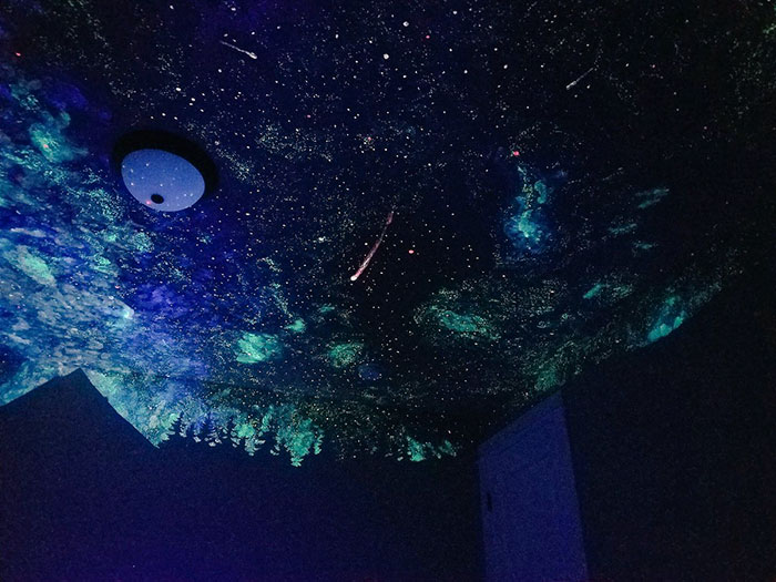 04-galaxy_painting