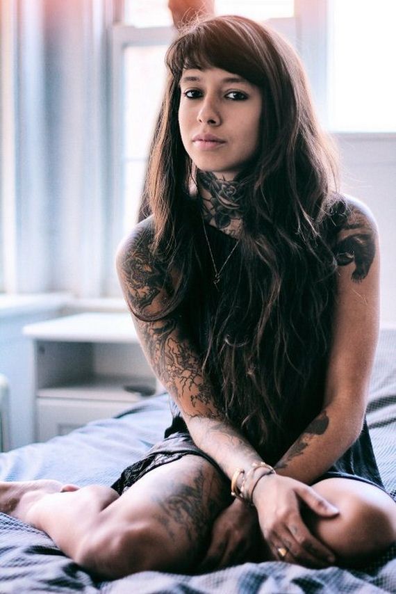 16-girls-with-tattoos