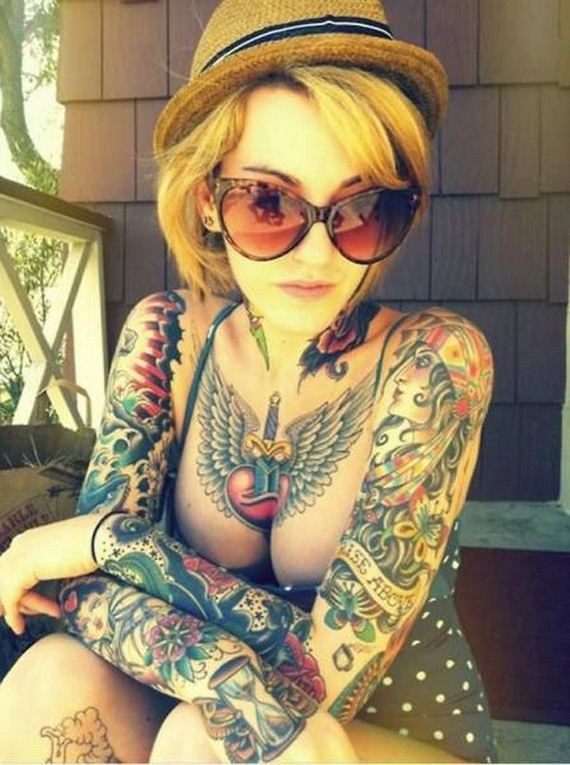 26-girls-with-tattoos