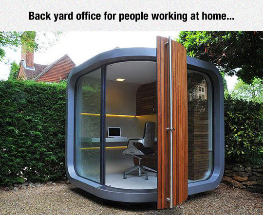 cool-back-yard-office-home