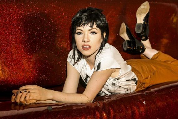 06-carly-rae-jepsen