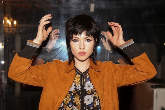 09-carly-rae-jepsen