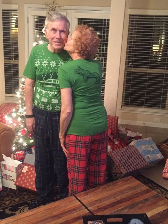 24-merry-christmas-everybody