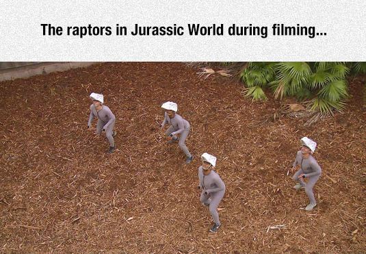 funny-jurassic-park-raptors-behind-scenes